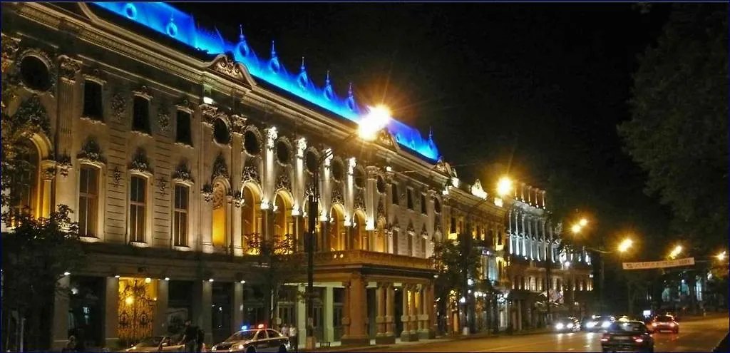 Evrika Apartments On Rustaveli Avenue Tbilisi