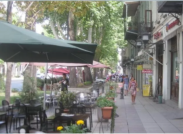 Evrika Apartments On Rustaveli Avenue Tbilisi